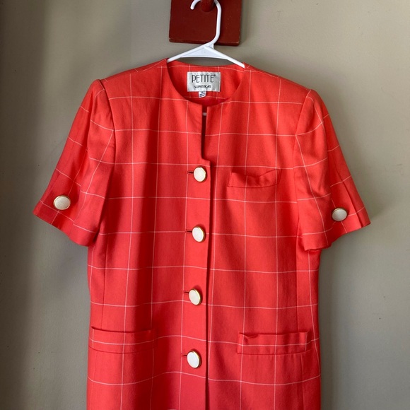 Vintage Petite Sophisticate Red Plaid Button Down Short Sleeve Top 6 - Picture 3 of 6